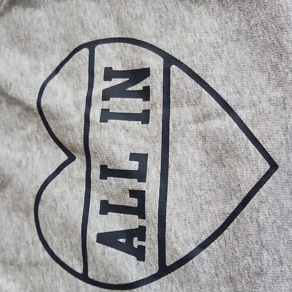 Old Navy Sweater - Picture 2 of 3